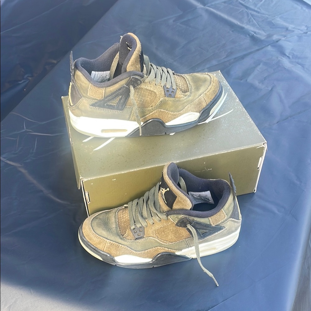 Jordan 4 olive craft size 7 men